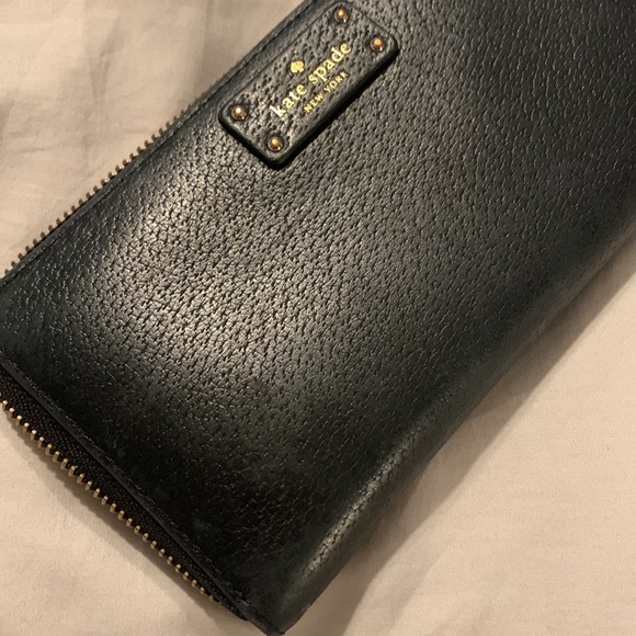 Black Kate Spade Wallet - Picture 6 of 6